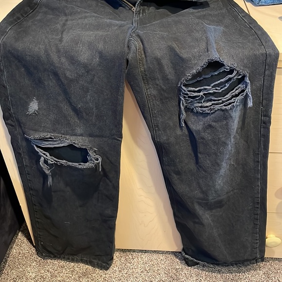 Garage Jeans - Picture 2 of 3